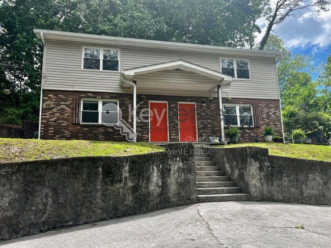Photo - 1612 Knickerbocker Ave