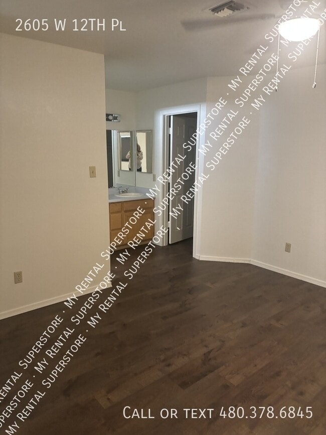 Photo - 2605 W 12th Pl