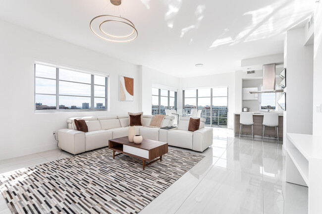 Building Photo - 155 E Boca Raton Rd Unit 1103 Rental