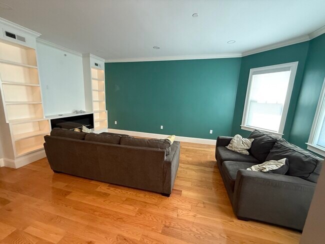 Photo - 31 Boardman St Unit 5