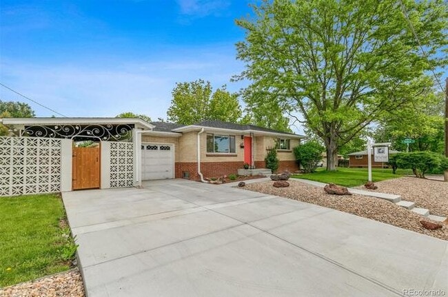 Photo - 2205 W Arkansas Ave