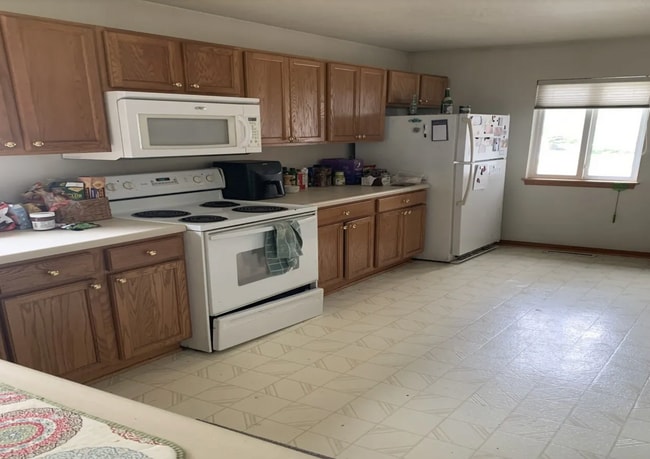 Photo - 3314 Emerald Dr