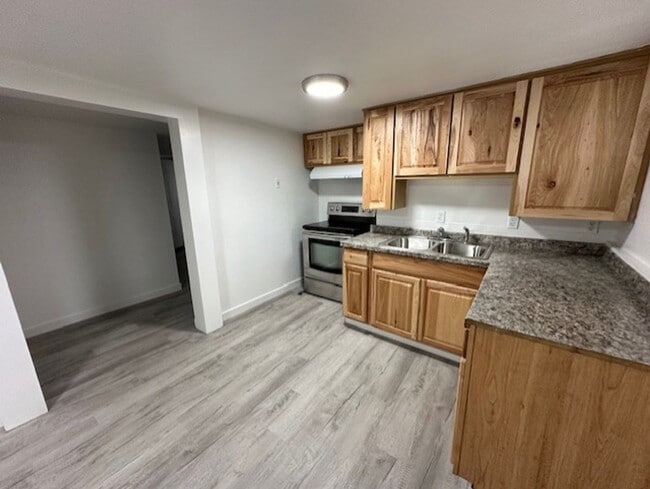 Photo - 230 SE 6th Ave Unit 6th 230 - 5