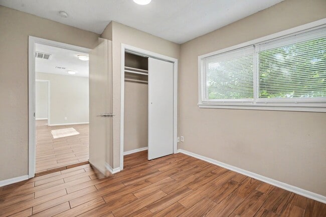Photo - 6500 Haden Dr