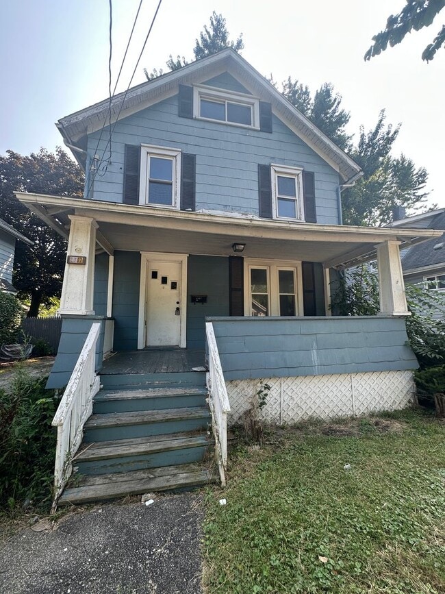 Building Photo - 2337 15th St SW