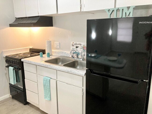 Photo - Martha's Villa