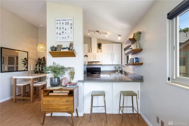 Photo - 3607 14th Ave W