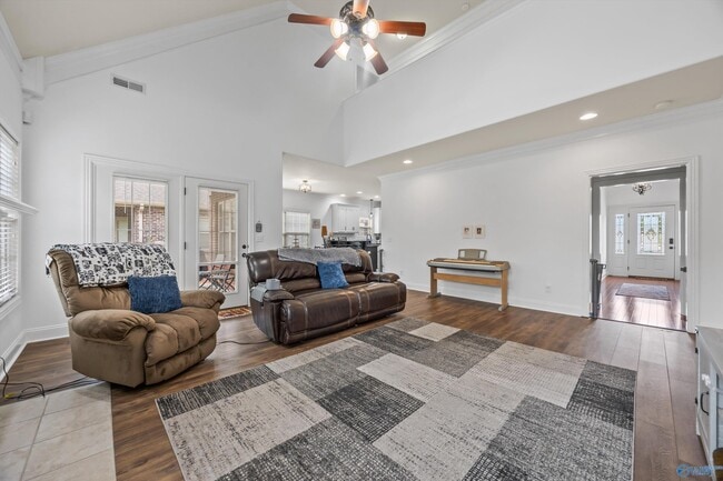 Photo - 11 Nandina Ln SW