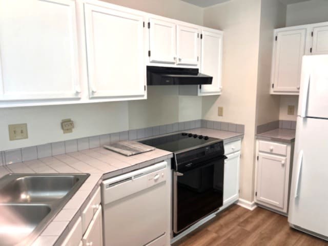 Photo - 301 Commons Way