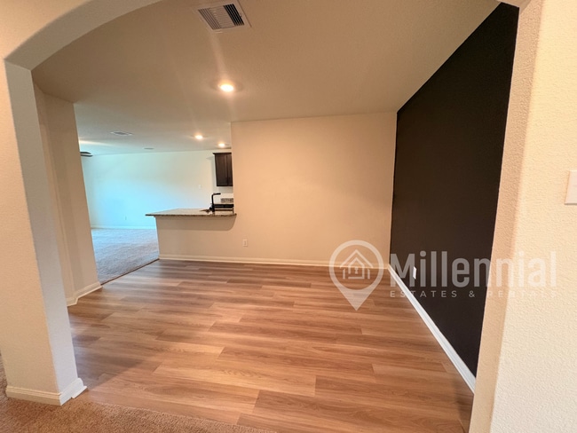 Photo - 24009 Wilde Dr