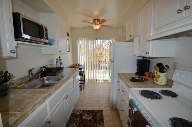 Photo - The Huntington Apartments