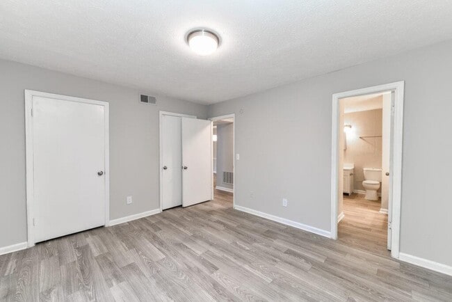 Photo - 1000 Belmont Park Dr SE Unit 1020F