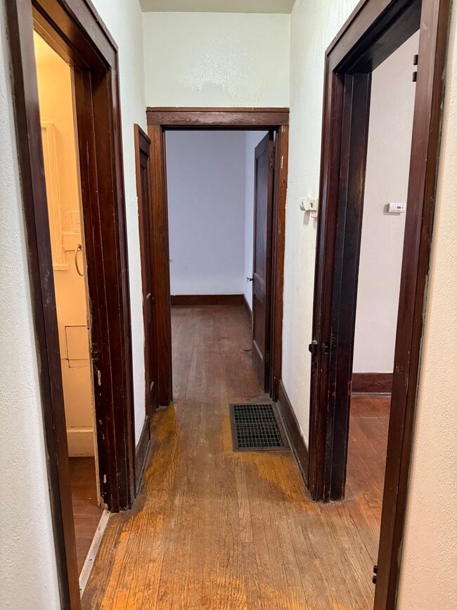 Photo - 2010 N 9th St