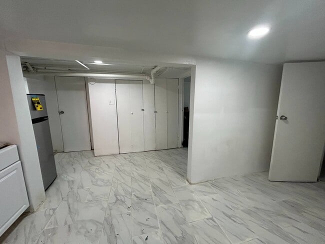 1819 Palisade Pl