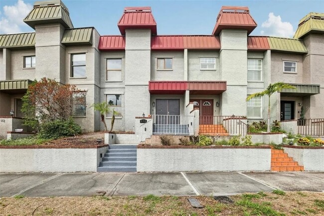Building Photo - 170 E Davis Blvd