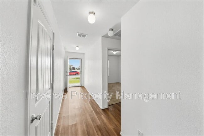 Photo - 14421 Artisan Dr
