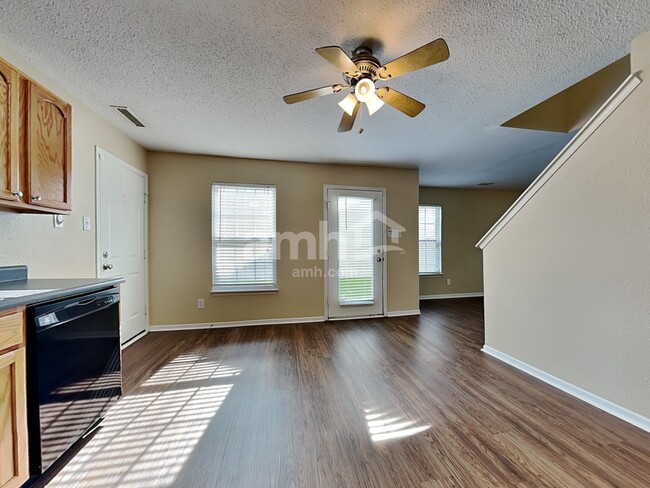 Photo - 12655 Endurance Dr