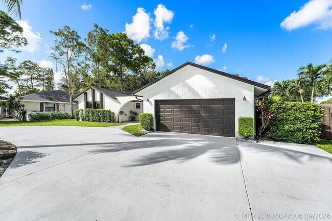 13645 Exotica Ln