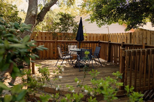 Photo - 2315 Farrell Cir