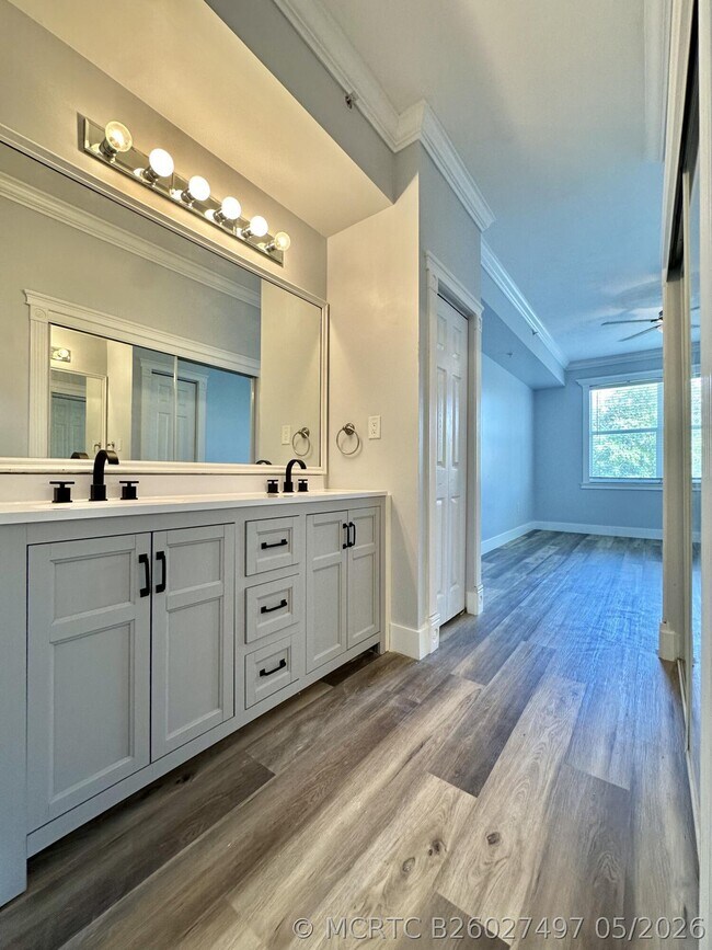 Photo - 27 Royal Palm Way Unit 406