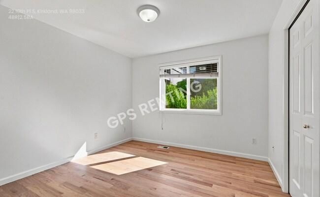 Photo - 22 10th Pl S