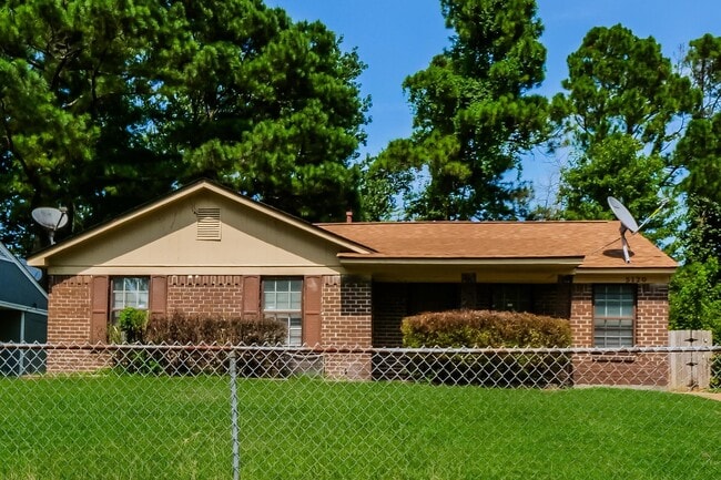 Building Photo - 5120 Breckenwood Dr Rental