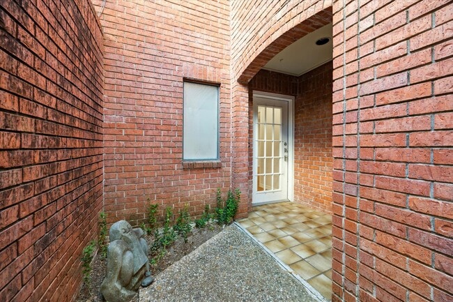 Photo - 15 Rutgers Pl