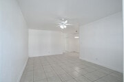 1BR, 1BA - 712SF