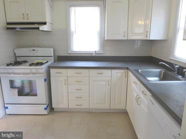 Building Photo - 511 N Florida St Rental