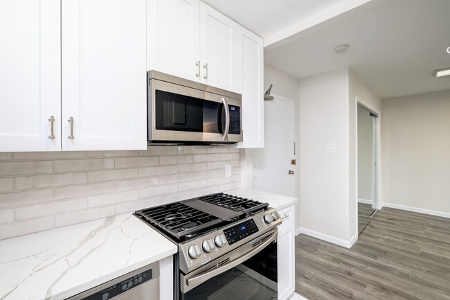 Photo - 4401 Lee Hwy Unit 15