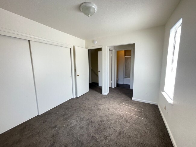 Photo - 814 Almond St Unit 814 Almond St #B