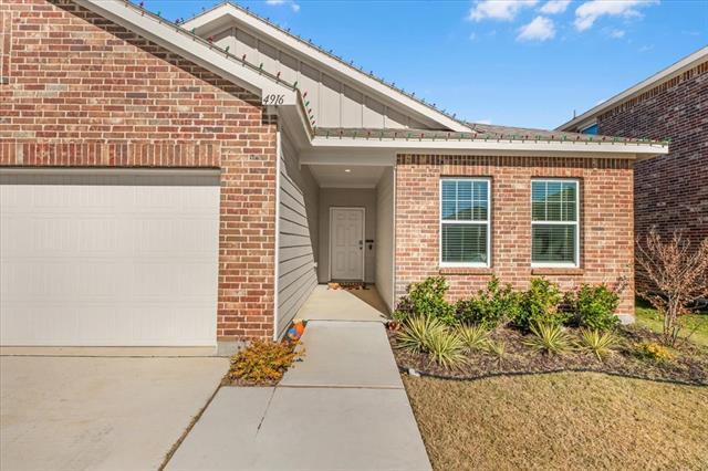 Photo - 4916 Knob Dr