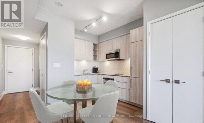 Photo - 50 Ordnance St Unité 2508