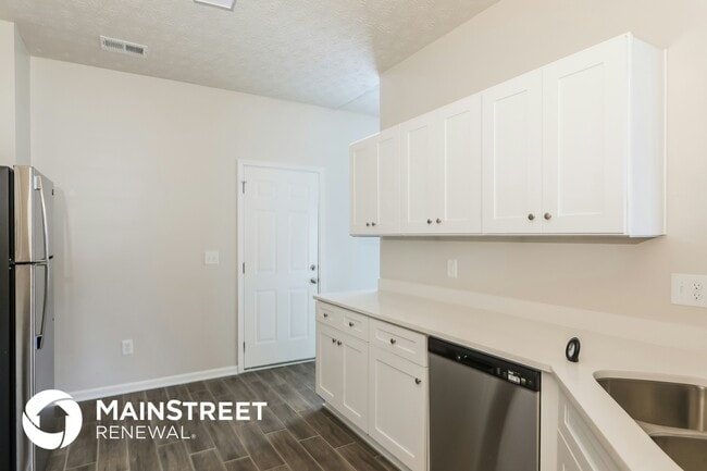 Photo - 4407 Roche St