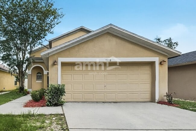 Building Photo - 5233 Mango Fruit St