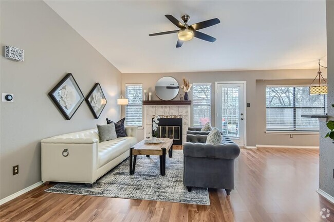 Building Photo - 1504 Spiderlily View Rental