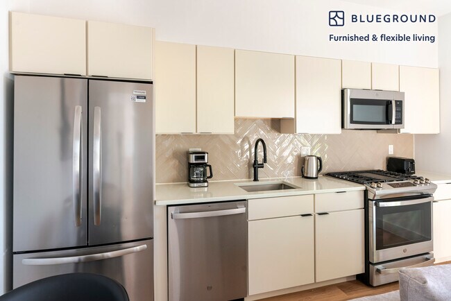 Photo - 716 L St SE Unidad FL4-ID1203