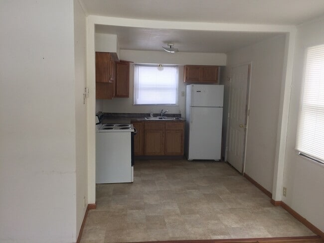 Photo - 702/704 E Division St. Unidad 704