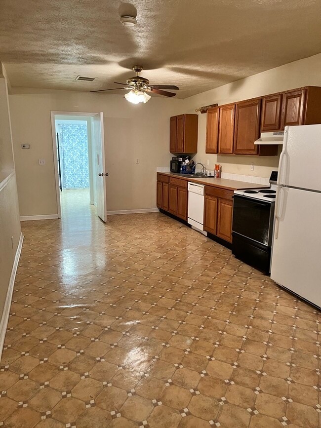 Photo - 1151 McMurtrey Rd