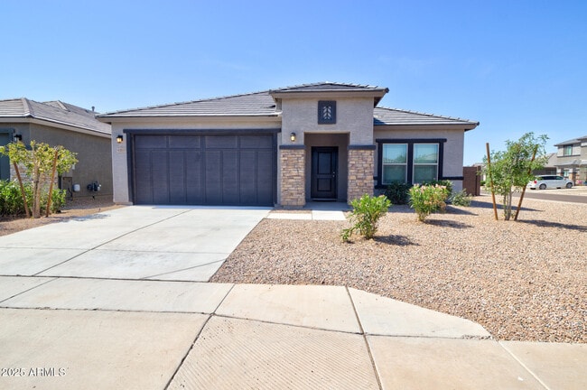 Building Photo - 43833 Yucca Ln Rental
