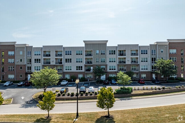Building Photo - Avalon at the Pointe Rental