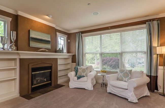 Photo - 1385 NE Katsura St