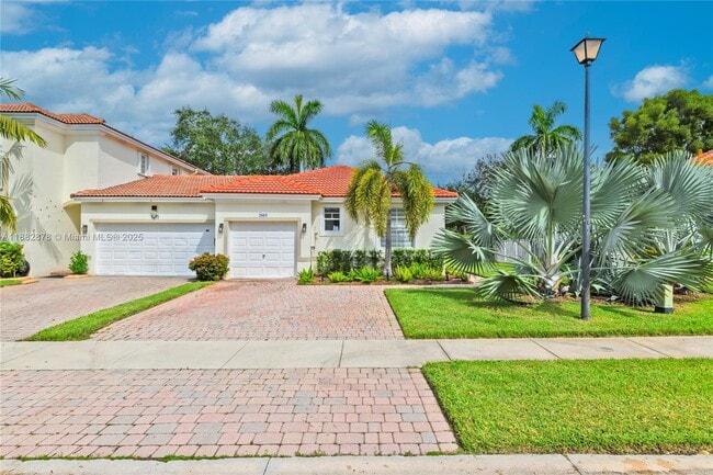 Building Photo - 2663 SW 187th Ave Rental