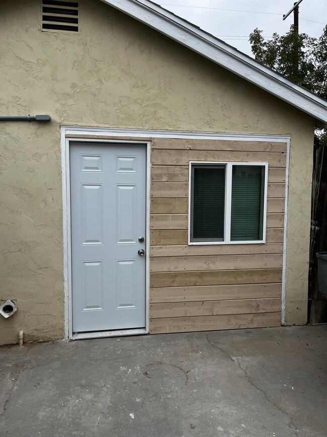 Photo - 4657 E Grant Ave