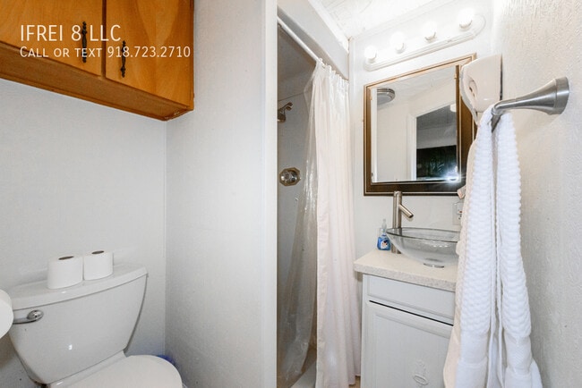 Photo - 1227 1/2 S Gary Ave-