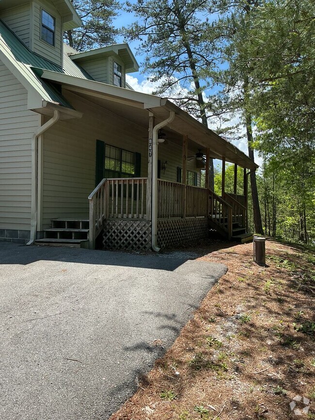 Building Photo - NOW AVAILABLE!!! Rental