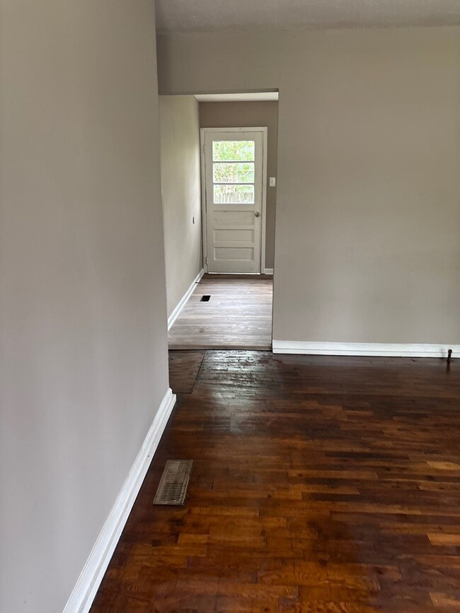 Photo - 959 Norris St