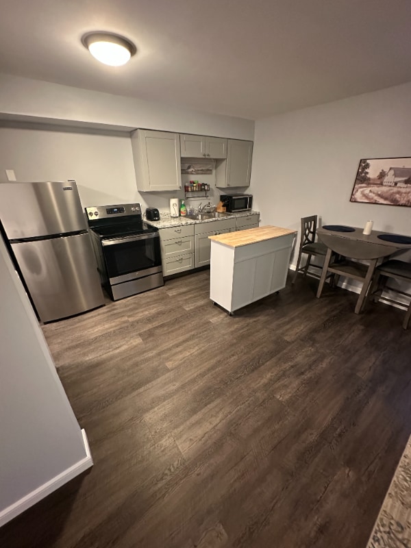 Photo - 4708 Hessey Rd