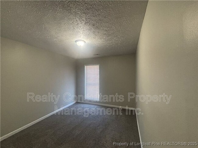 Photo - 204 Bull Run St