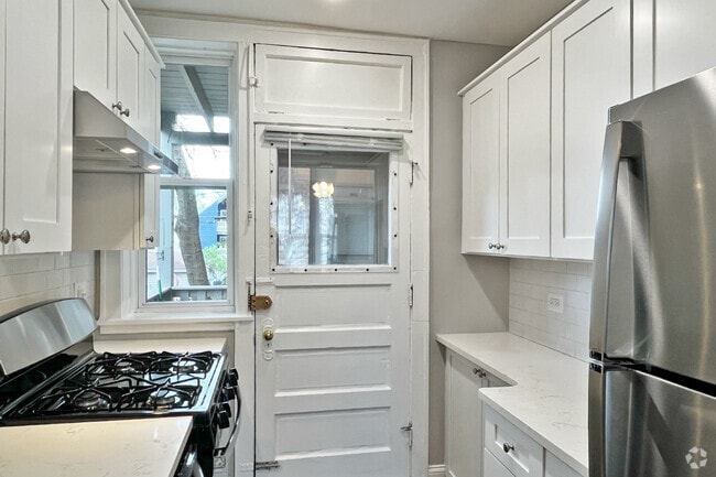Building Photo - 1158-1164.5 S. Oak Park Ave. Rental